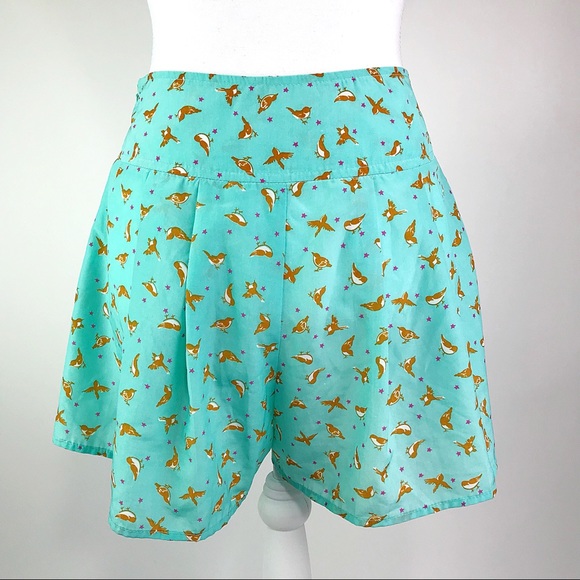 Flying Tomato Flowy Shorts Bird Star Detail - Picture 4 of 6